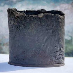 Magma Vessel: Rugged Cliffs